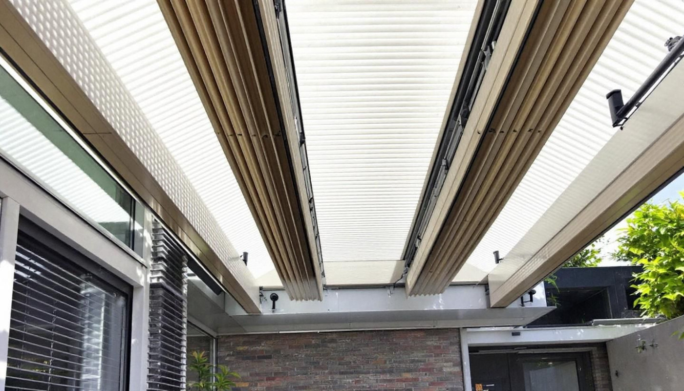 Comment les pergolas bioclimatiques transforment-elles les espaces extérieurs ?